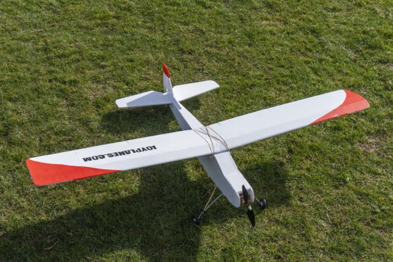Avión entrenador RC hecho en casa Joyplanes RC Avión entrenador RC hecho en casa Joyplanes RC